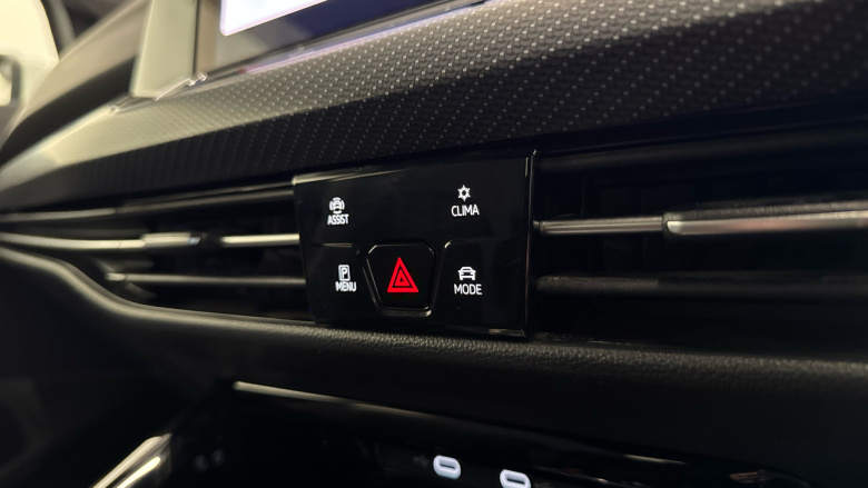 Volkswagen Golf 1.5 eTSI 150 R-Line 5dr DSG Petrol Hatchback